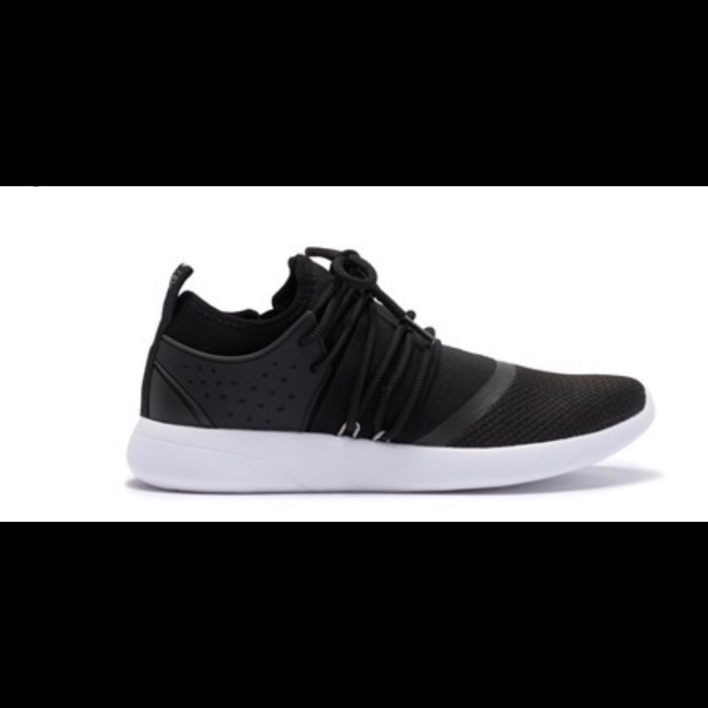 Fabletics Pismo Neoprene Sneaker B&W
